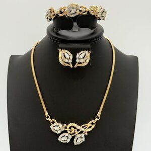 Trifari Halo Parure 1953 Alfred Philippe Rhinestone Necklace Bracelet Earrings